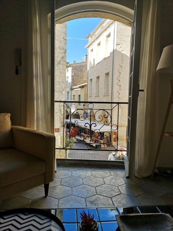 Uzes, Au Coeur Du Centre Medieval Le Logis Du Consul Un Bien D'Exception Du Xvieme Siecle Екстериор снимка